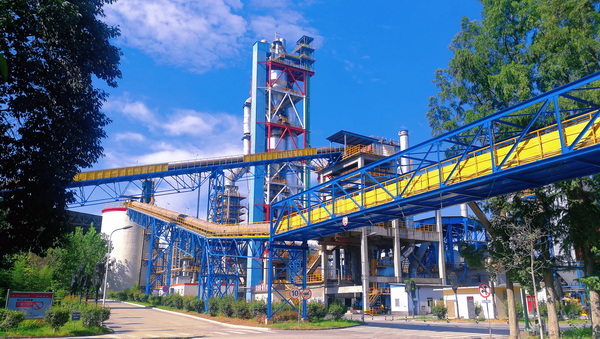 貫徹黨的二十大 創標桿丨中材漢江水泥：創建“五星黨組織” 激活企業高質量發展新引擎